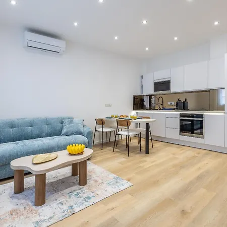 Lb Vacation I Fully Renovated Min From Palais - Apartment *